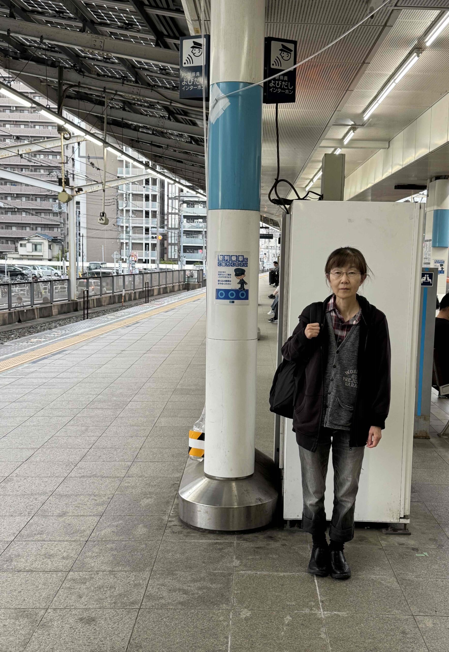 山本 由美子